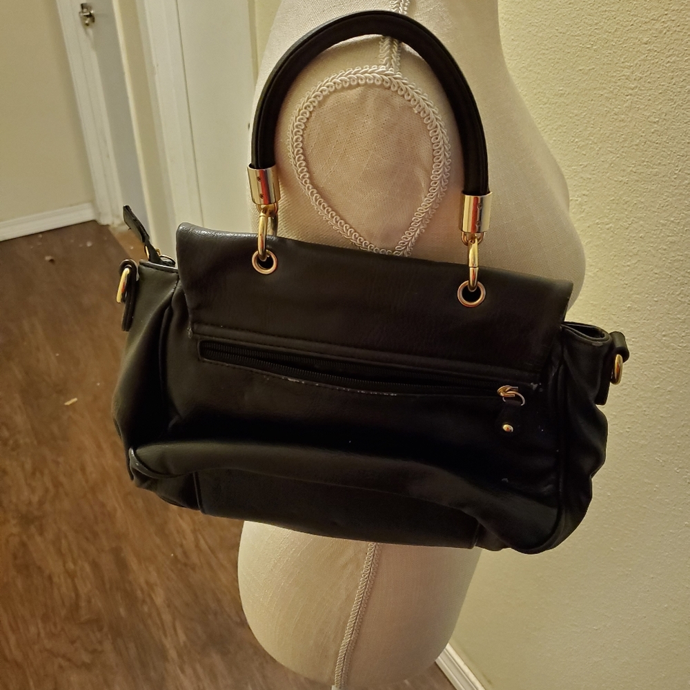 Black Purse - Picture 3 of 3